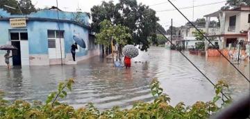 Alle Cubanen solidair met de slachtoffers van de waterbom boven het oosten van het land.